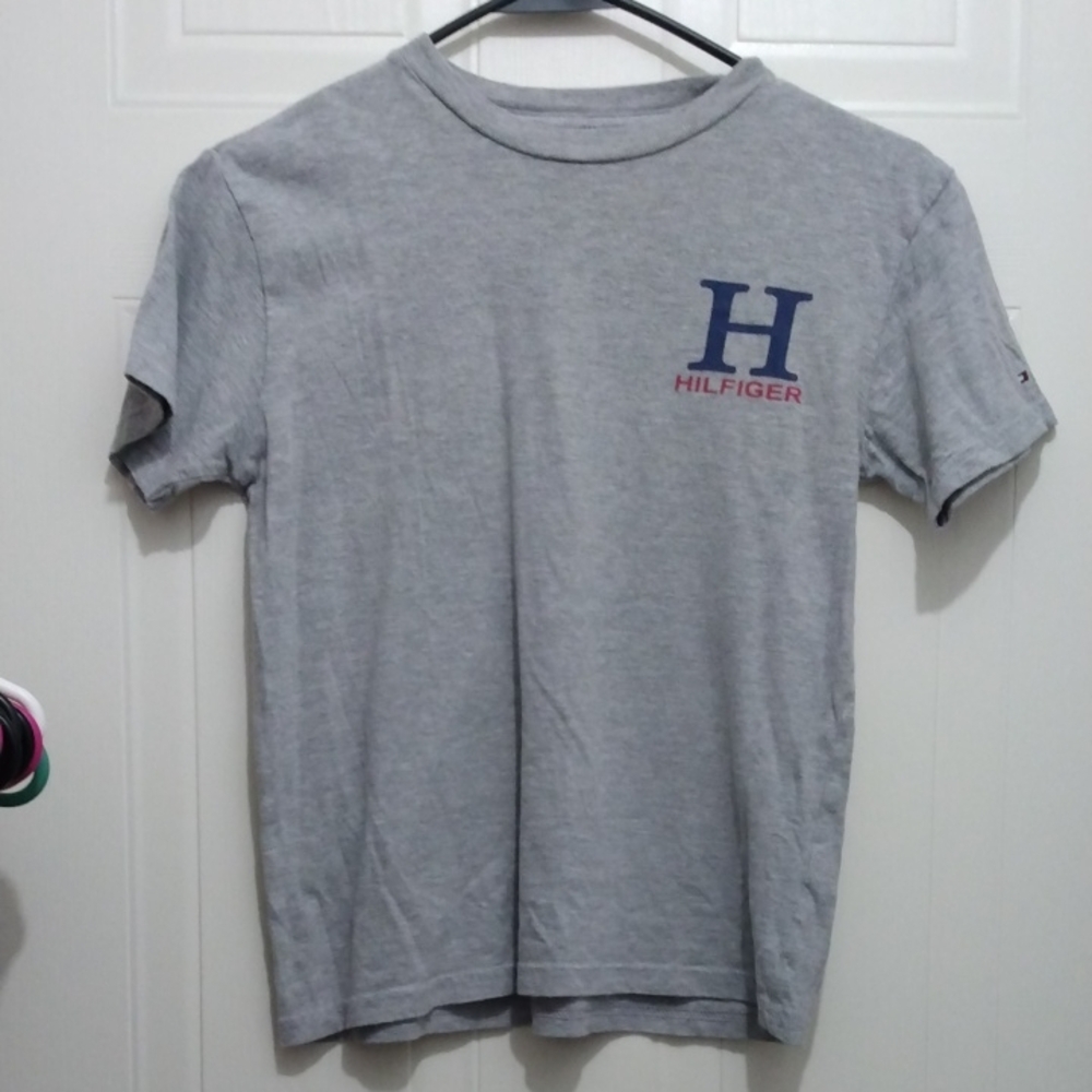 Tommy Hilfiger Heather Gray Tee with Blue and Red Logo